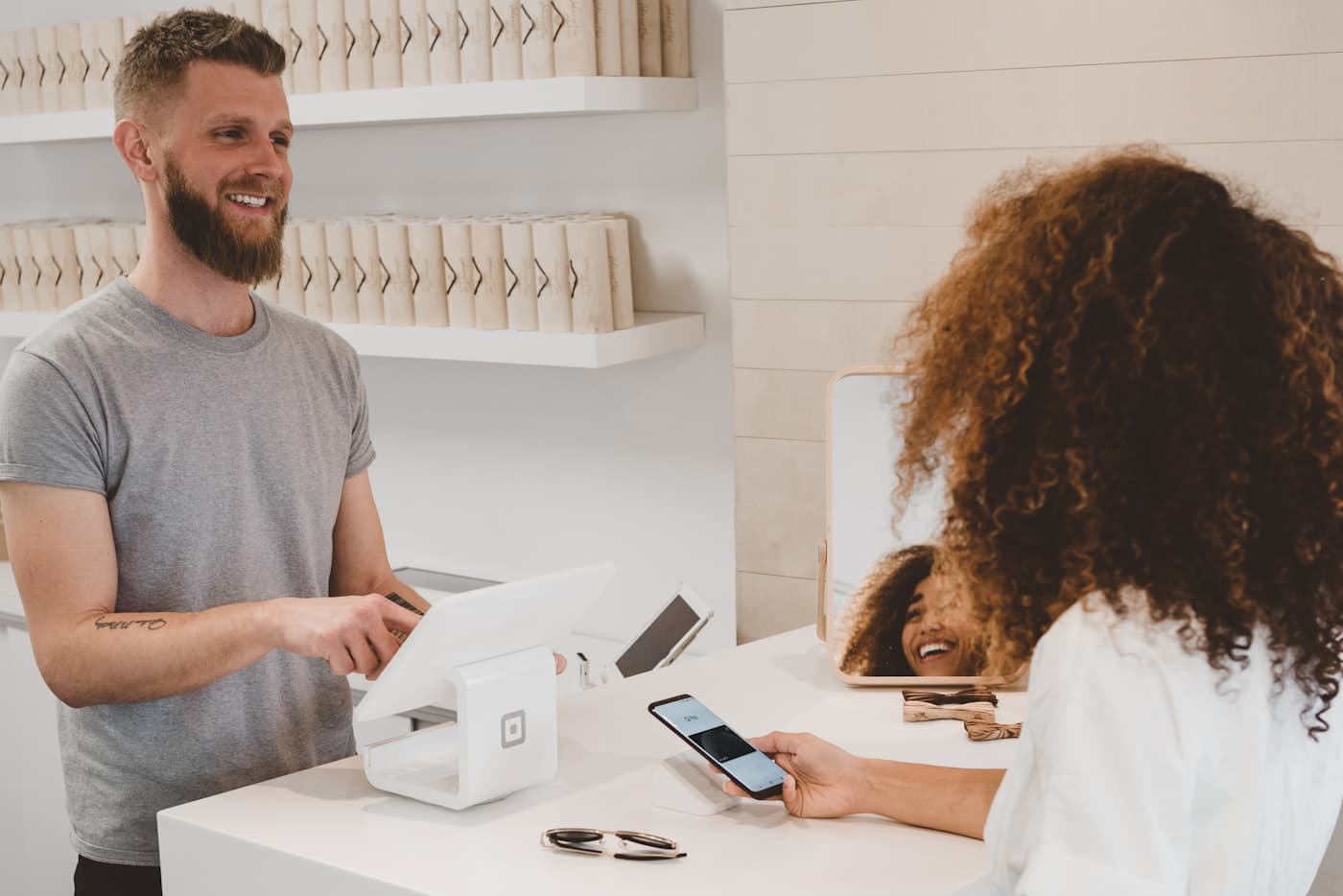 Retail and commerce customer experience at a counter